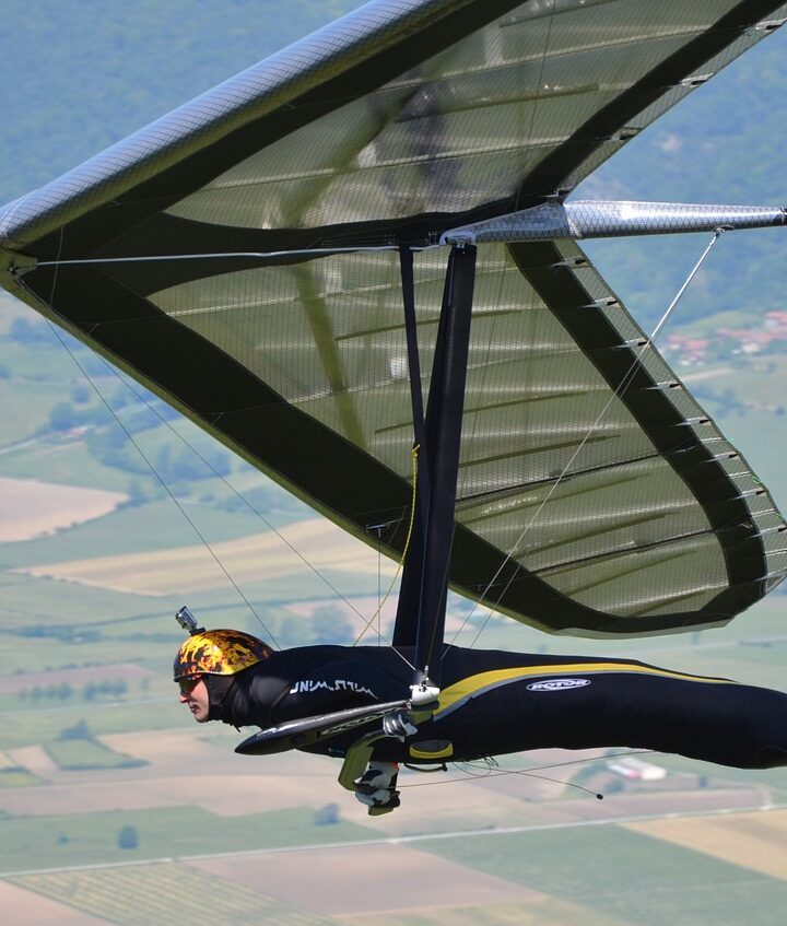 Is hang gliding an air sport or recreational?