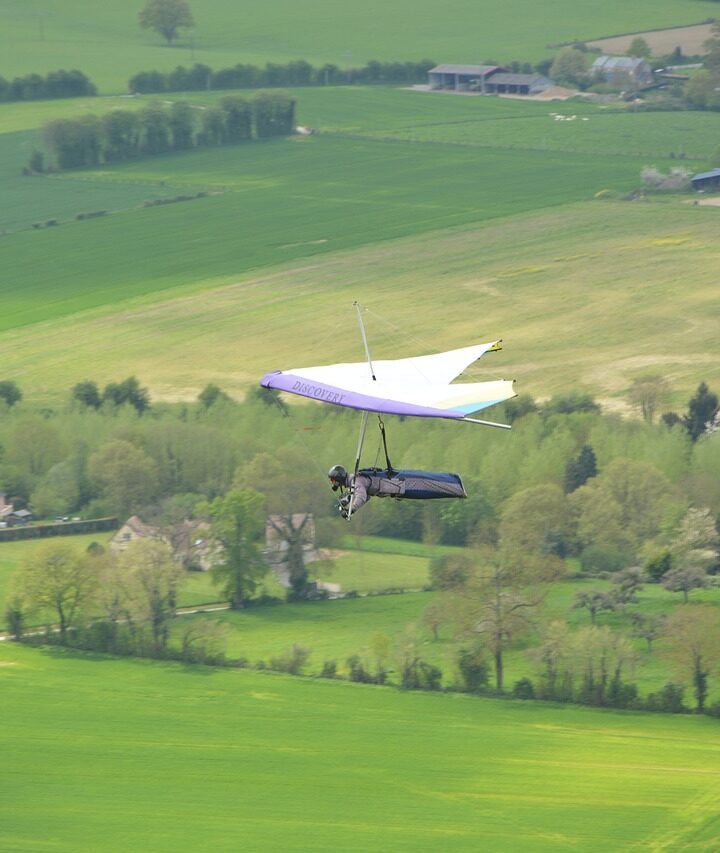 How to make hang gliding at home?